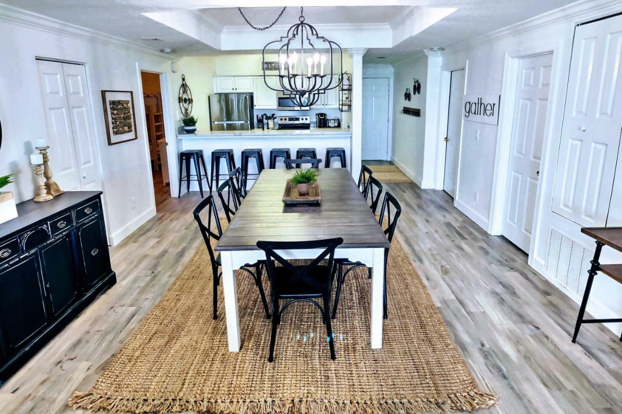 Barefoot Bliss - Beachfront Condo - Sleeps 12 Panama City Beach Ngoại thất bức ảnh