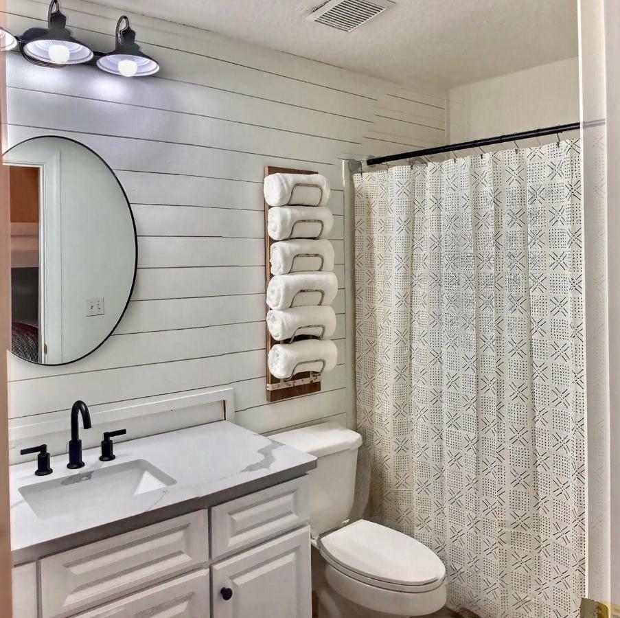 Barefoot Bliss - Beachfront Condo - Sleeps 12 Panama City Beach Ngoại thất bức ảnh