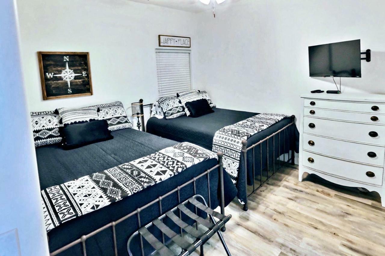 Barefoot Bliss - Beachfront Condo - Sleeps 12 Panama City Beach Ngoại thất bức ảnh